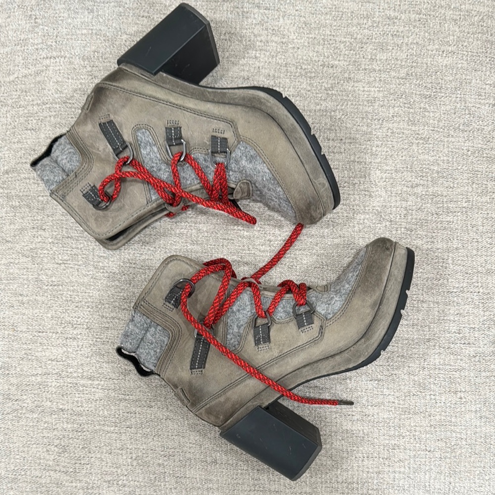 Sorel Blake waterproof Leather and Felt boots